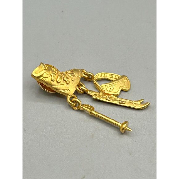 Vintage JJ Tack Pin Skiing Theme Ski Lover Matte Gold Tone Boot Ski Pole Goggles - Picture 3 of 5